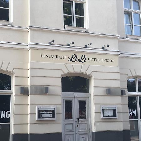 Lili Living Hotel Ратинген Екстериор снимка