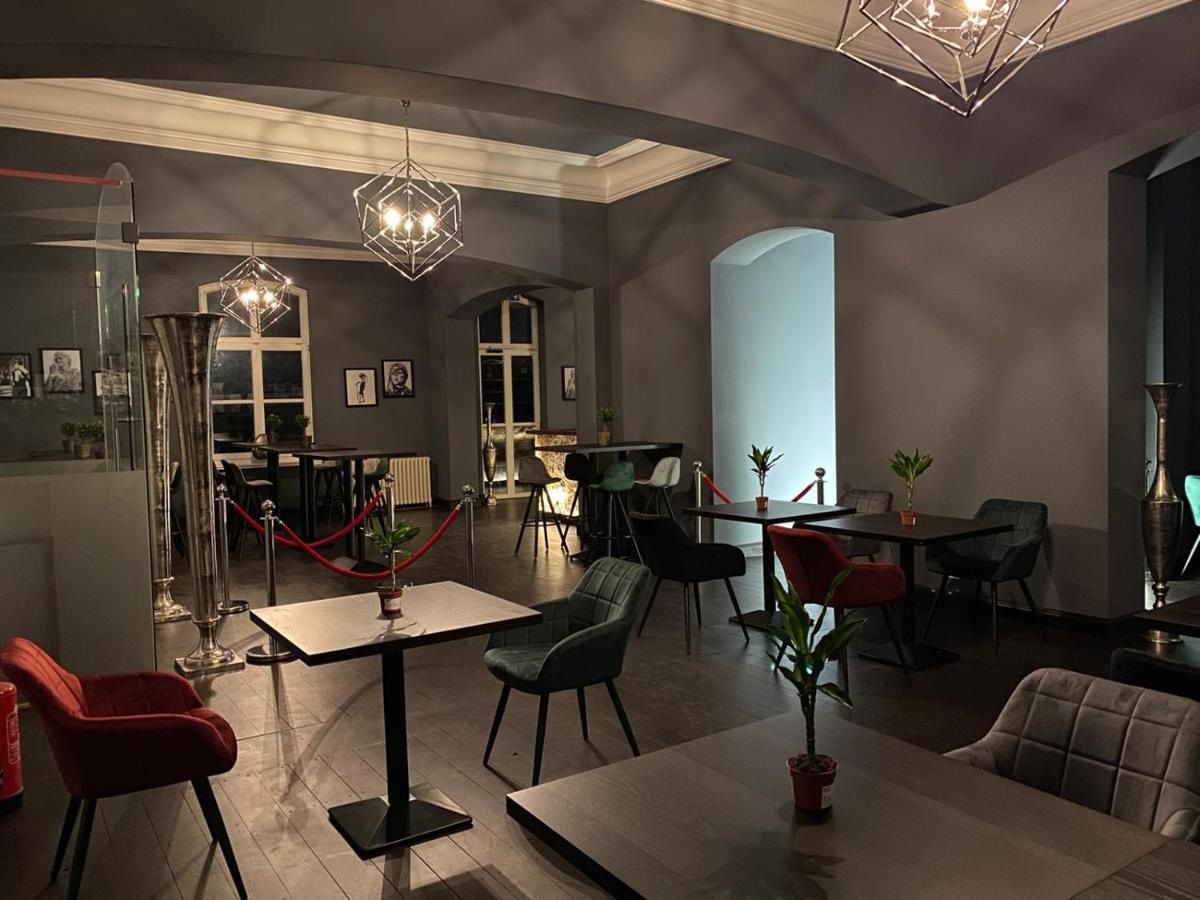 Lili Living Hotel Ратинген Екстериор снимка