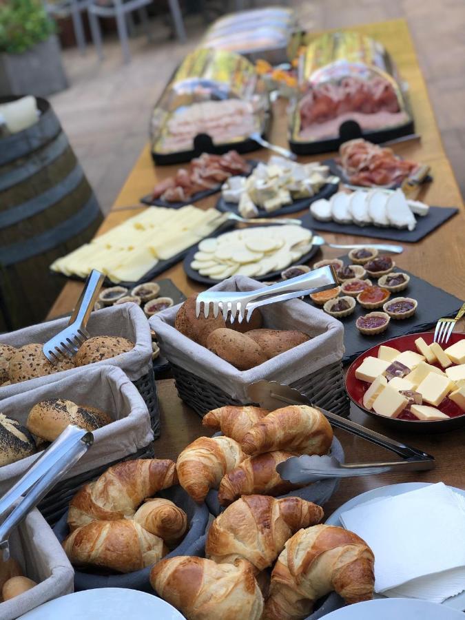 Lili Living Hotel Ратинген Екстериор снимка