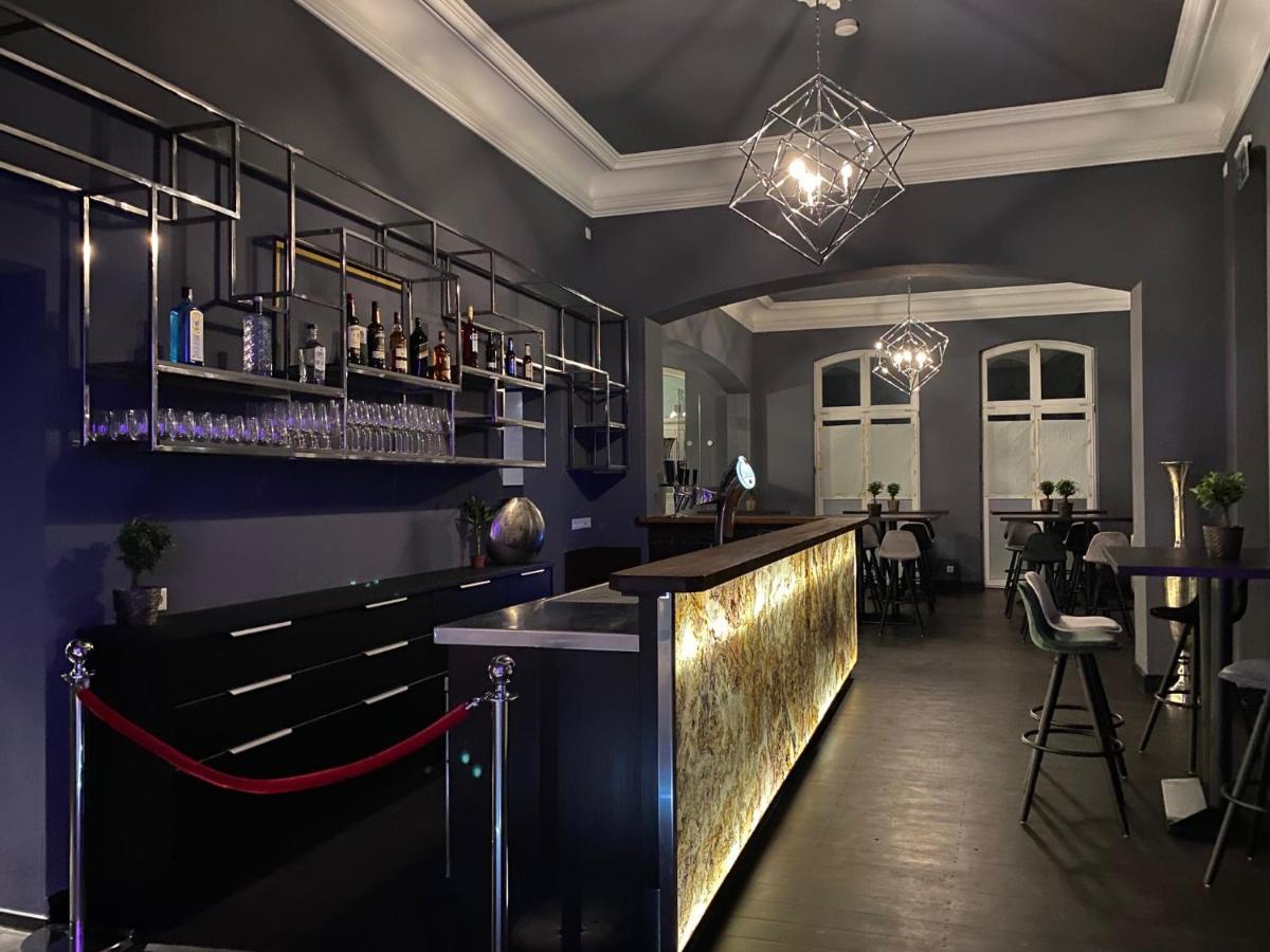 Lili Living Hotel Ратинген Екстериор снимка