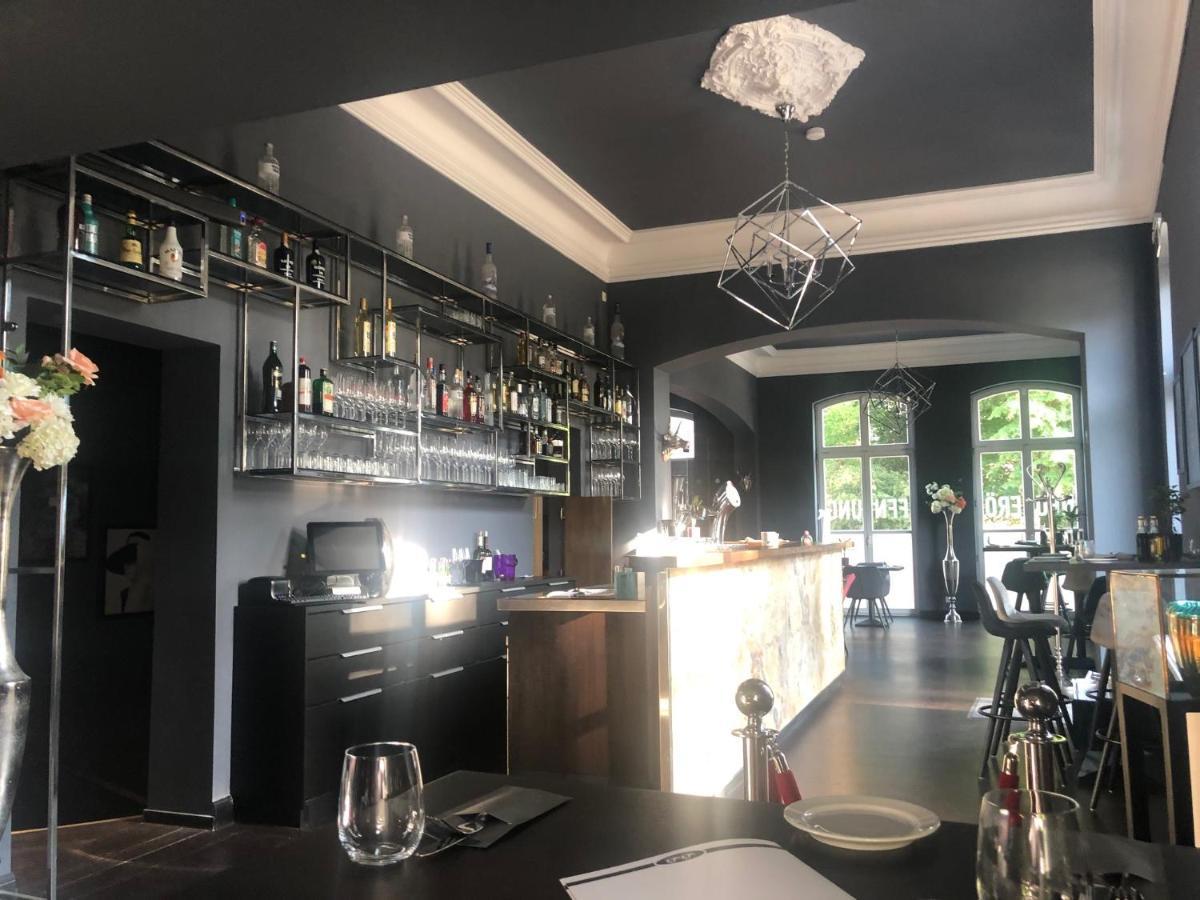 Lili Living Hotel Ратинген Екстериор снимка